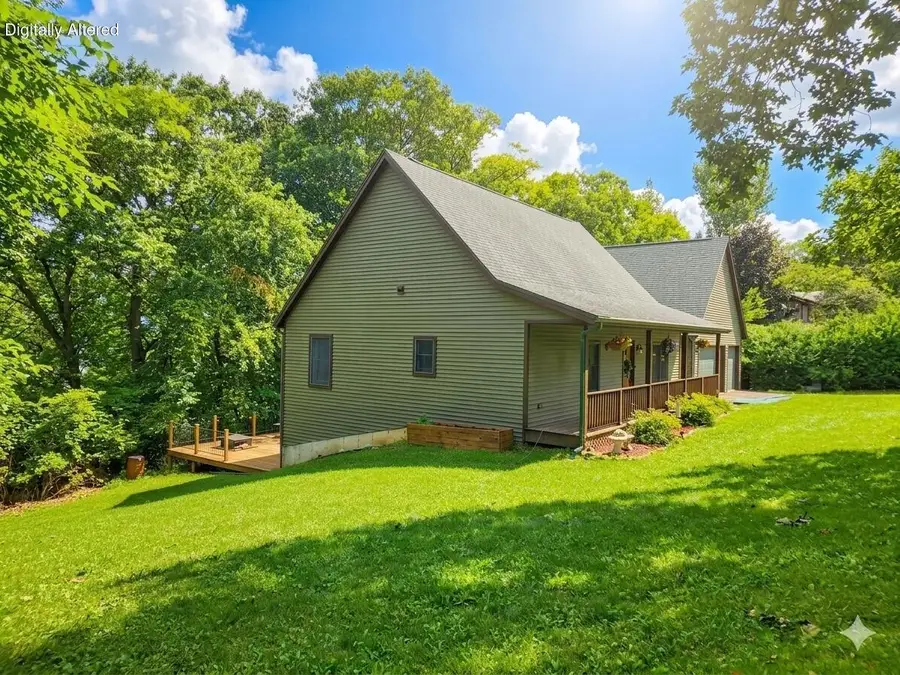 N5079 Sinissippi Point Rd, Hubbard, WI 53039 - #3