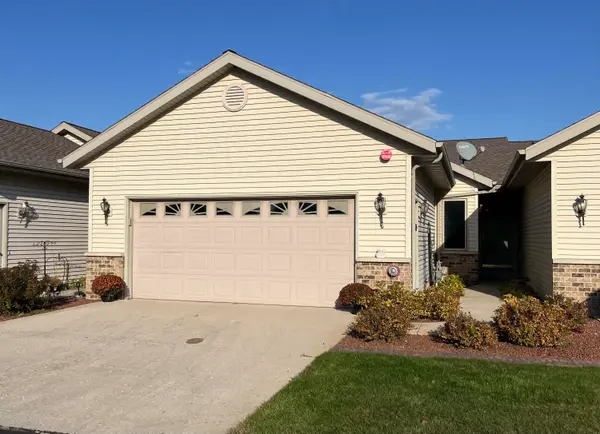 2121 45th St, Two Rivers, WI 54241