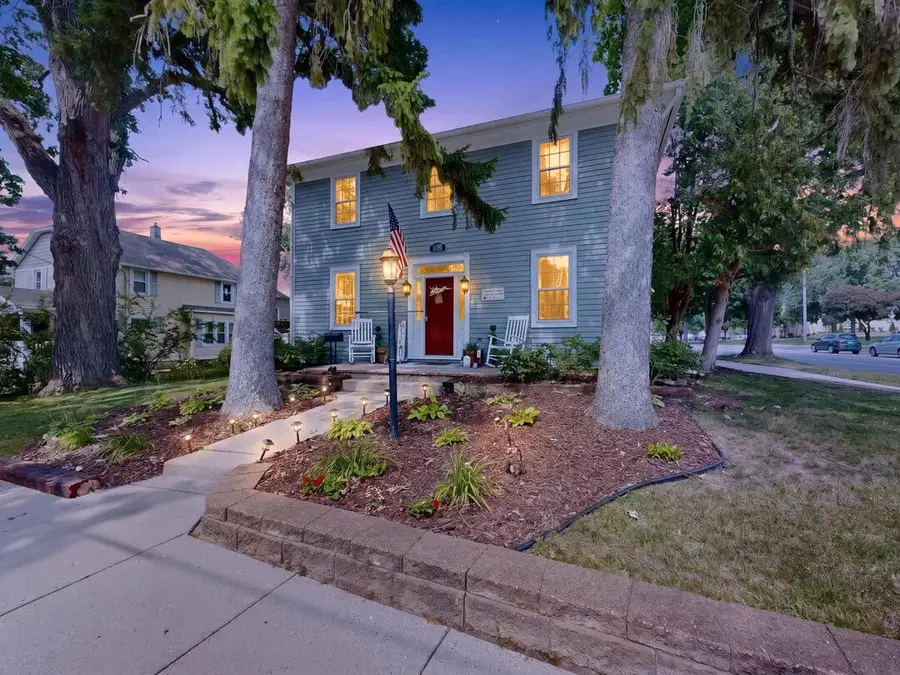 1108 Western Ave, Watertown, WI 53094 - #2