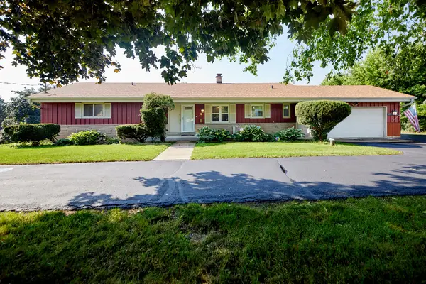 S23W22831 E Broadway, Waukesha, WI 53186