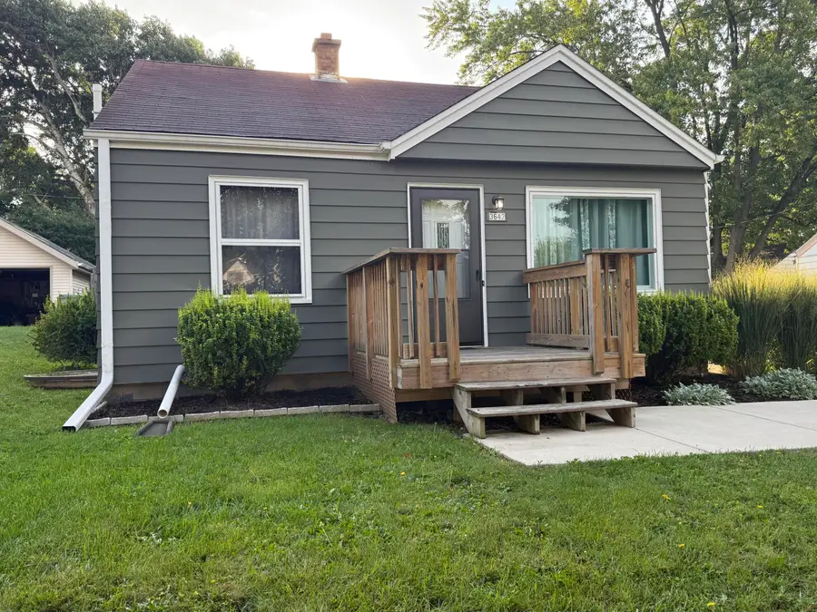 3642 S 91st St, Milwaukee, WI 53220 - #2