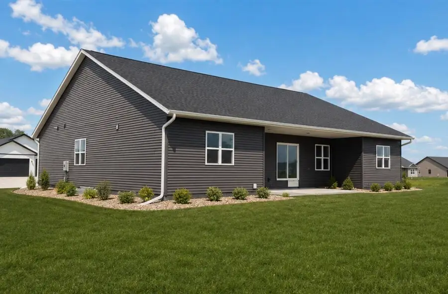 1360 Annapolis Dr, Holmen, WI 54636 - #2