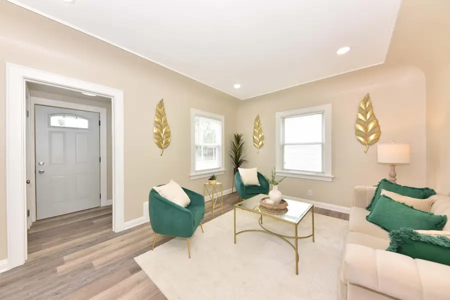 4476 N 54th St, Milwaukee, WI 53218 - #3