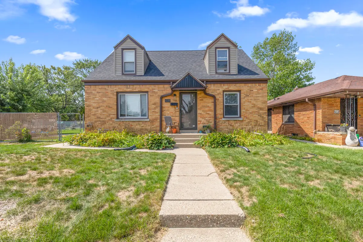 4319 N 74th St, Milwaukee, WI 53216 - #1