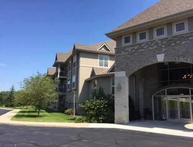 230 Hilldale Dr, Hartford, WI 53027 - #1