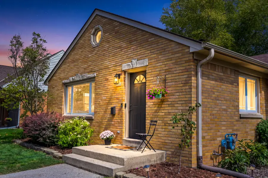 3716 N 97th Pl, Milwaukee, WI 53222 - #3