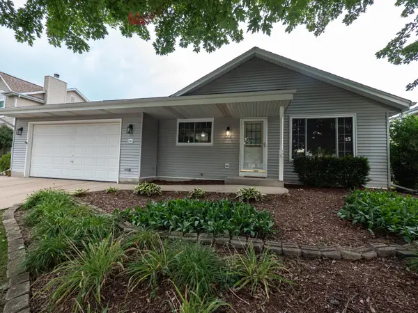 2405 N University Dr, Waukesha, WI 53188