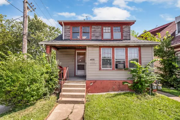 4770 N 37th St, Milwaukee, WI 53209