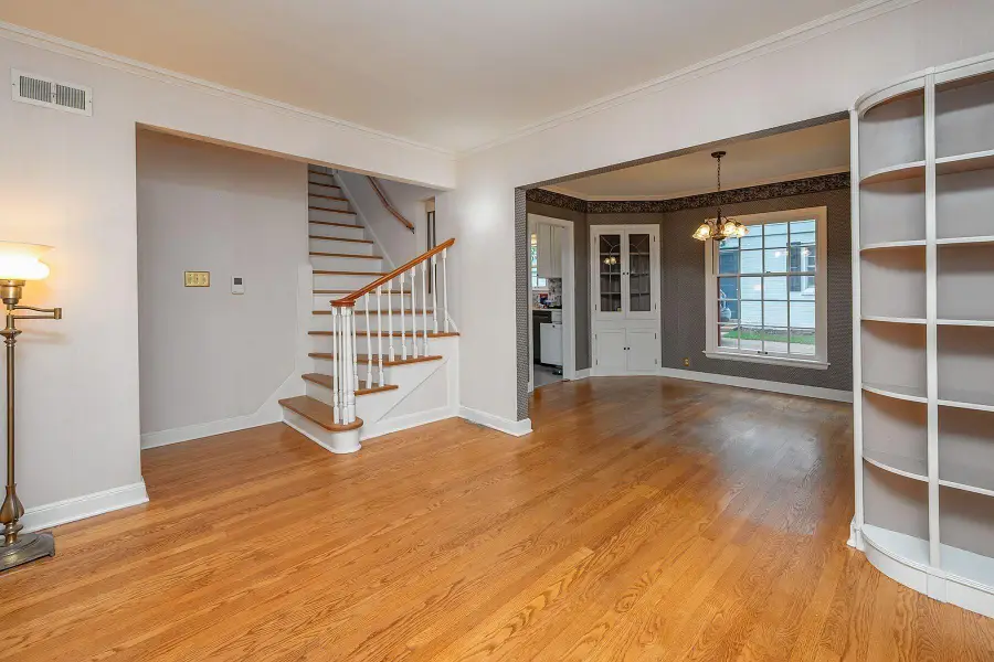 2611 N 84th St, Wauwatosa, WI 53226 - #3