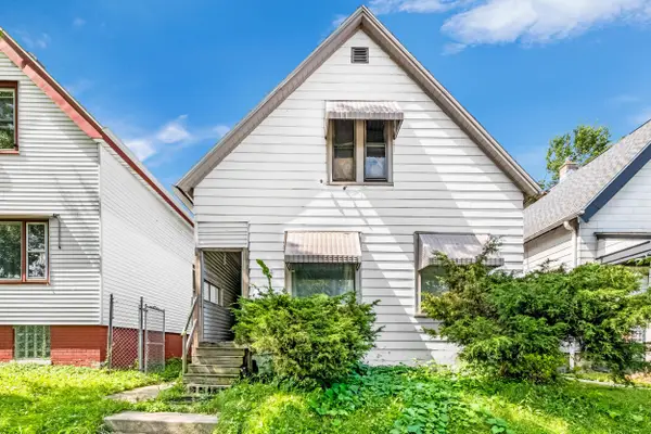 3531 N 8th St, Milwaukee, WI 53206