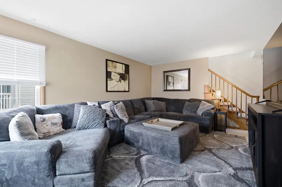 803 S 119th St, West Allis, WI 53214 - #2