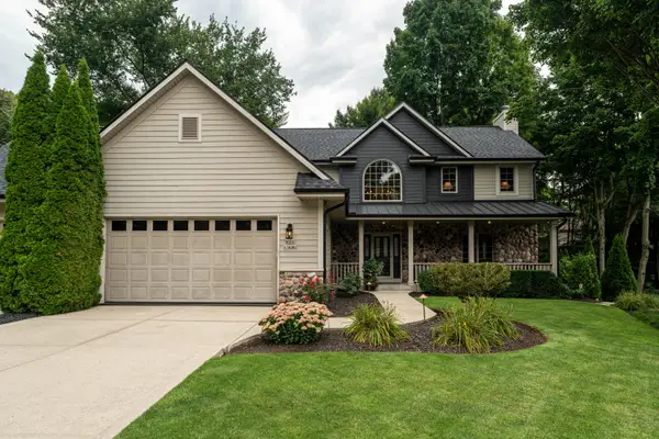 N100W14362 Sunburst Trl, Germantown, WI 53022
