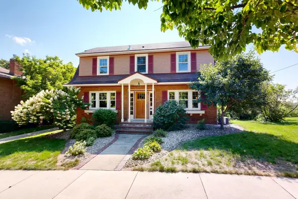 111 E Prospect St, Stoughton, WI 53589