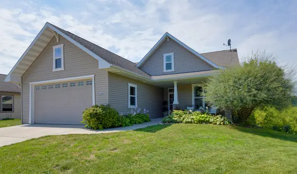 1680 Great Forest Dr, West Bend, WI 53090