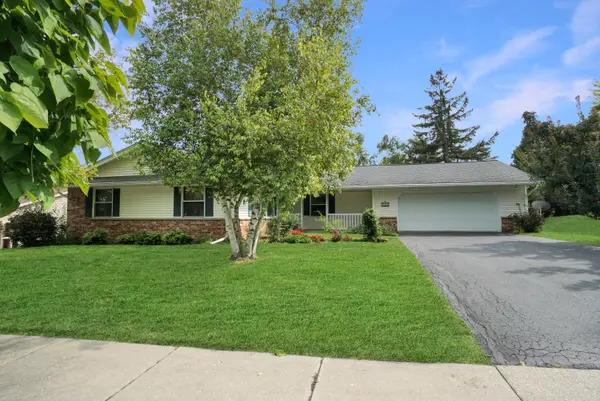 229 Bittersweet Dr, West Bend, WI 53095