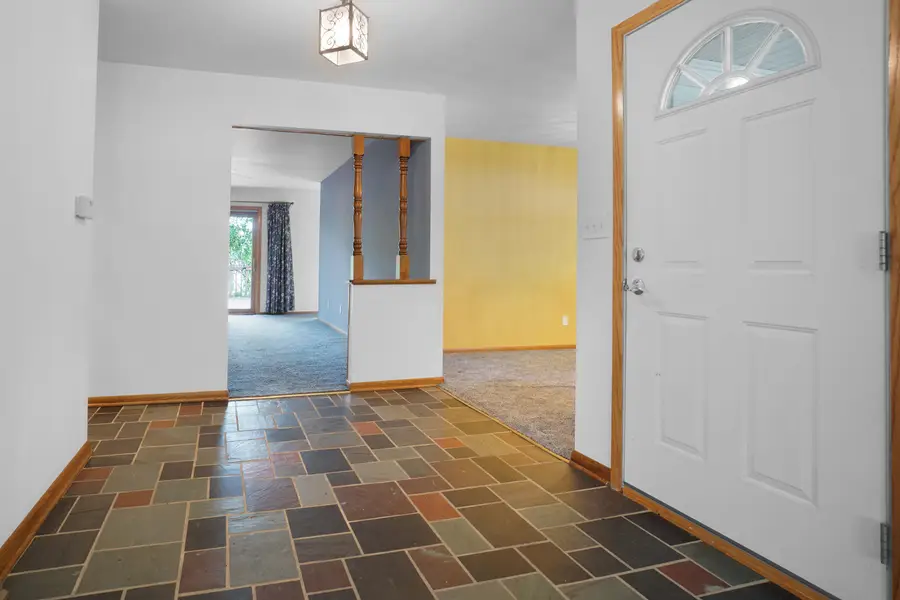 229 Bittersweet Dr, West Bend, WI 53095 - #2