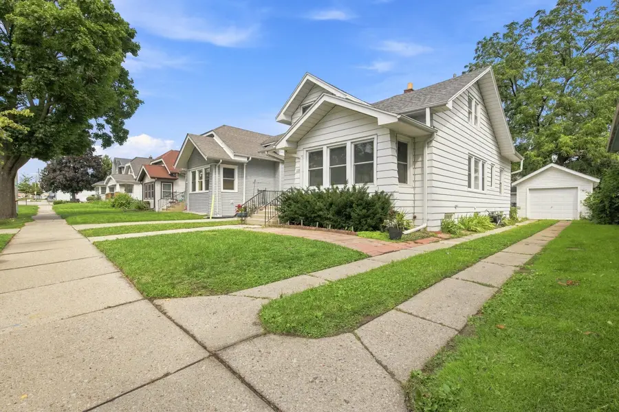 1964 S 81st St, West Allis, WI 53219 - #2