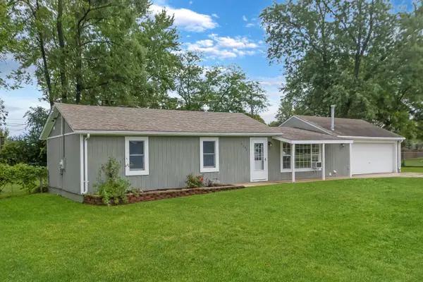 6207 245th Ave, Paddock Lake, WI 53168