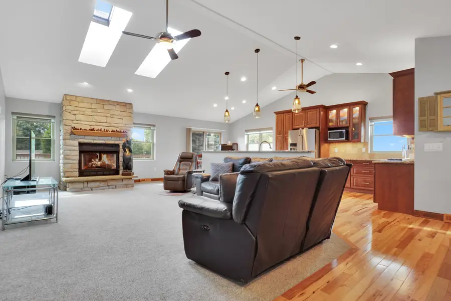 1109 Spruce St, West Bend, WI 53090 - #3