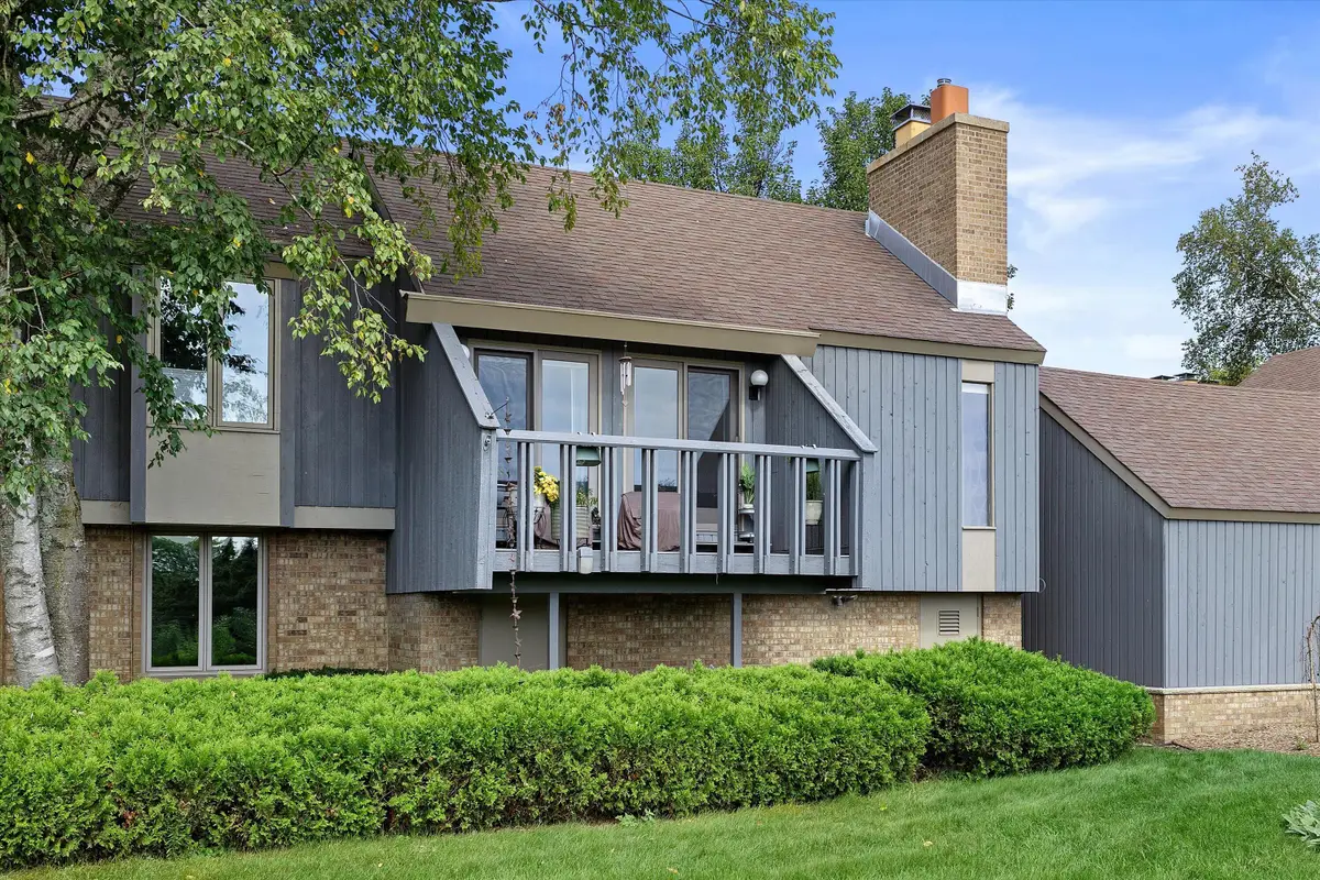 1 Deepwood Ct, Wind Point, WI 53402 - #1