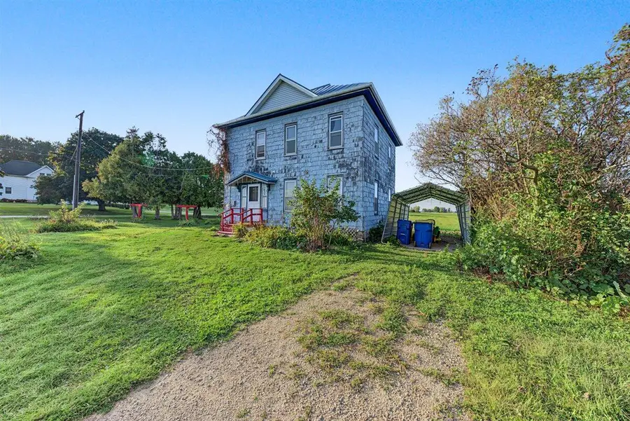 1110 W Broadway St, Viroqua, WI 54665 - #2