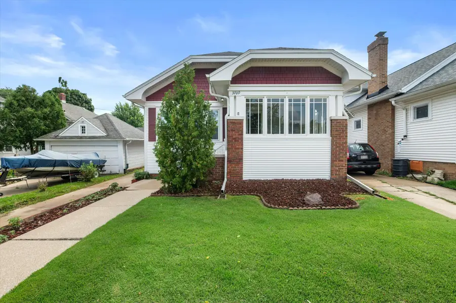 3709 Haven Ave, Racine, WI 53405 - #2