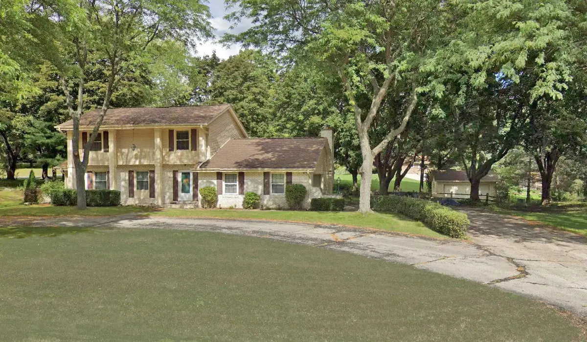 3170 Upper Woodland Dr, Colgate, WI 53017 - #1