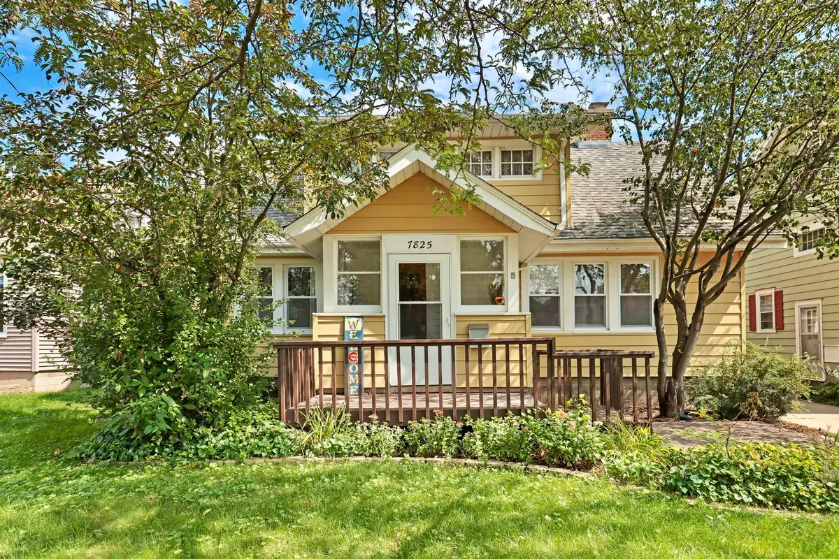 7825 17th Ave, Kenosha, WI 53143 - #1