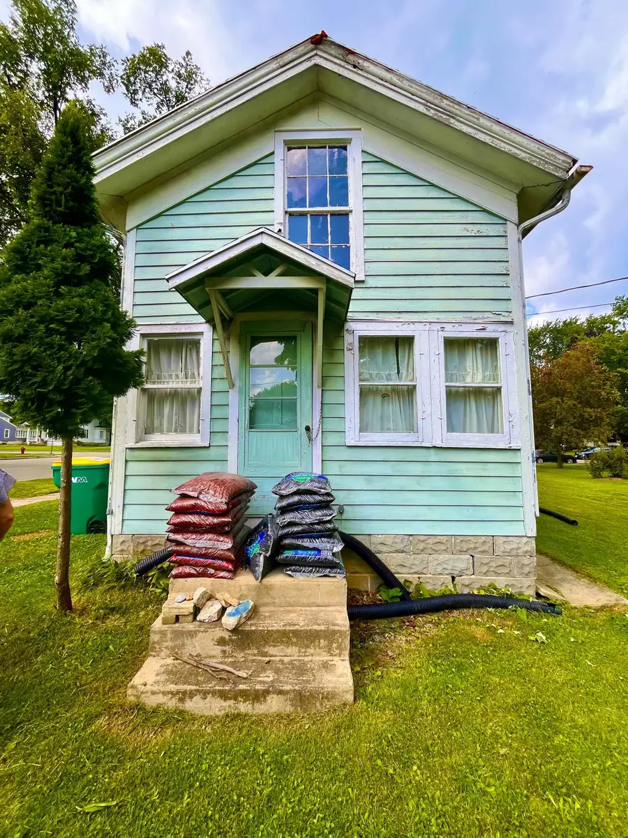 643 Watson St, Ripon, WI 54971 - #3