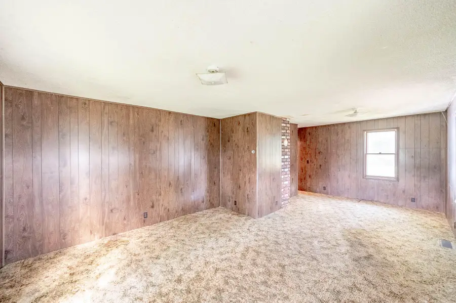 N2423 Tremaine Rd, Allens Grove, WI 53525 - #3