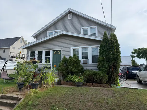 1509 S 16th St, Manitowoc, WI 54220