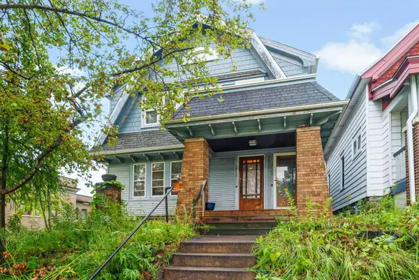 2718 S Lenox St, Milwaukee, WI 53207