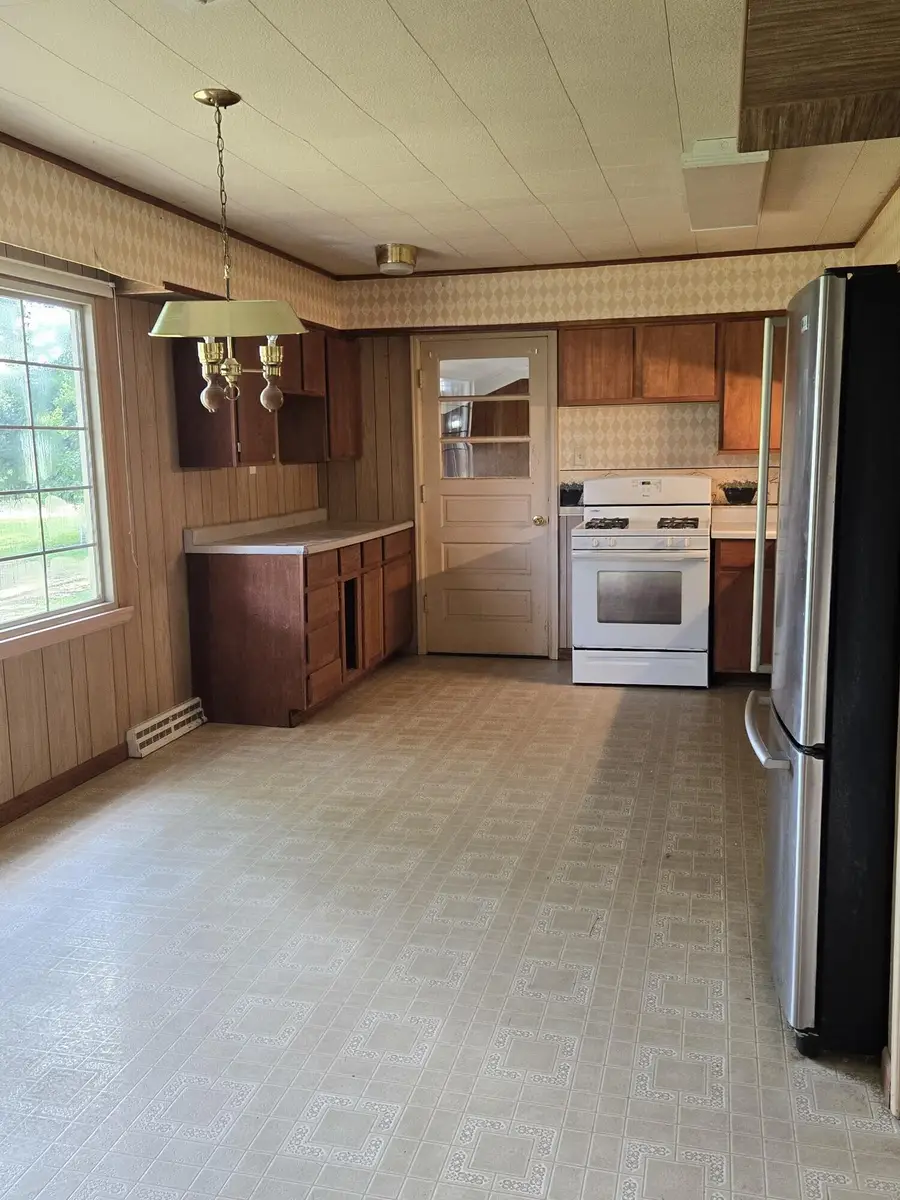 6502 Mound Rd, Delavan, WI 53115 - #3
