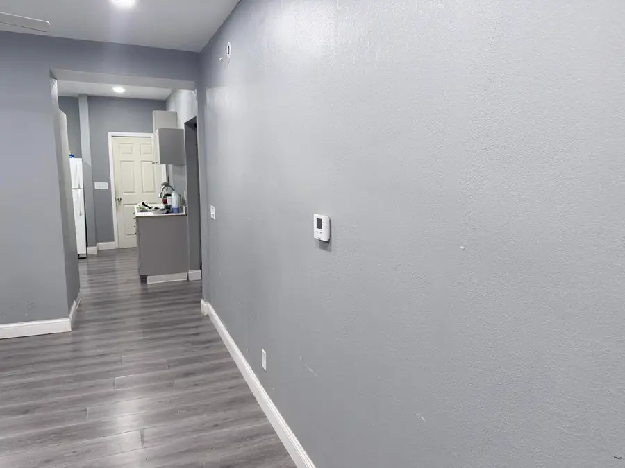 565 W Rogers St, Milwaukee, WI 53204 - #3