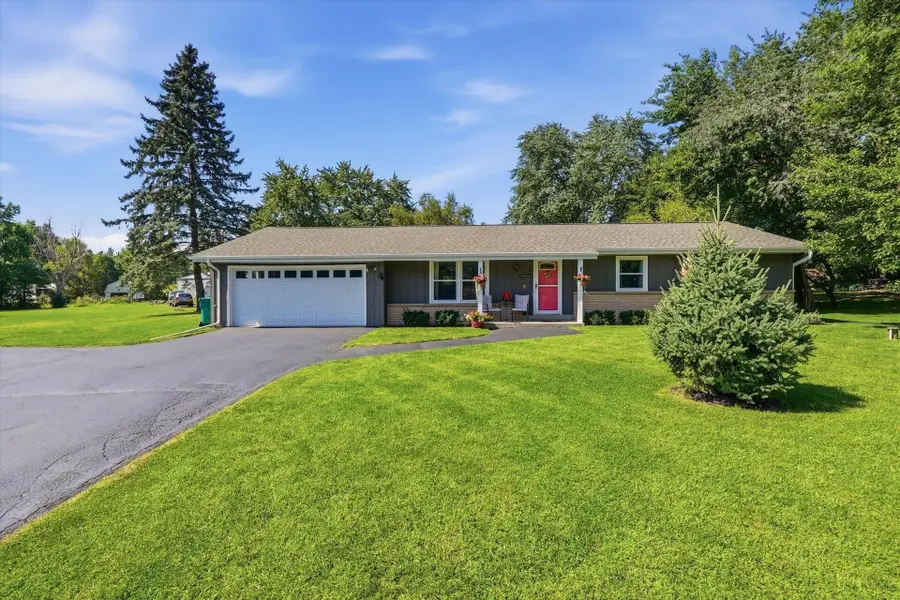W277S8935 Hilltop Ln, Vernon, WI 53149 - #3