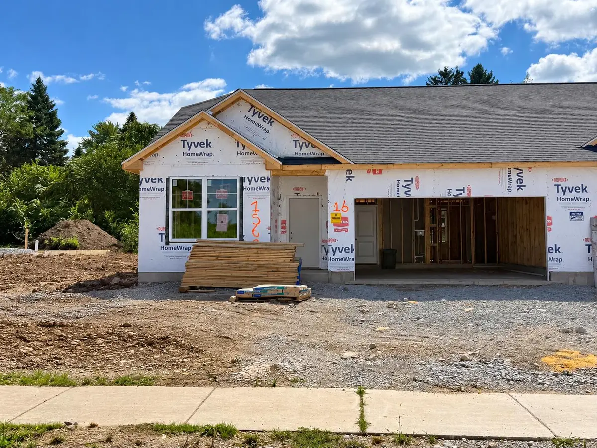 1569 Meadowview Ct, Whitewater, WI 53190 - #1