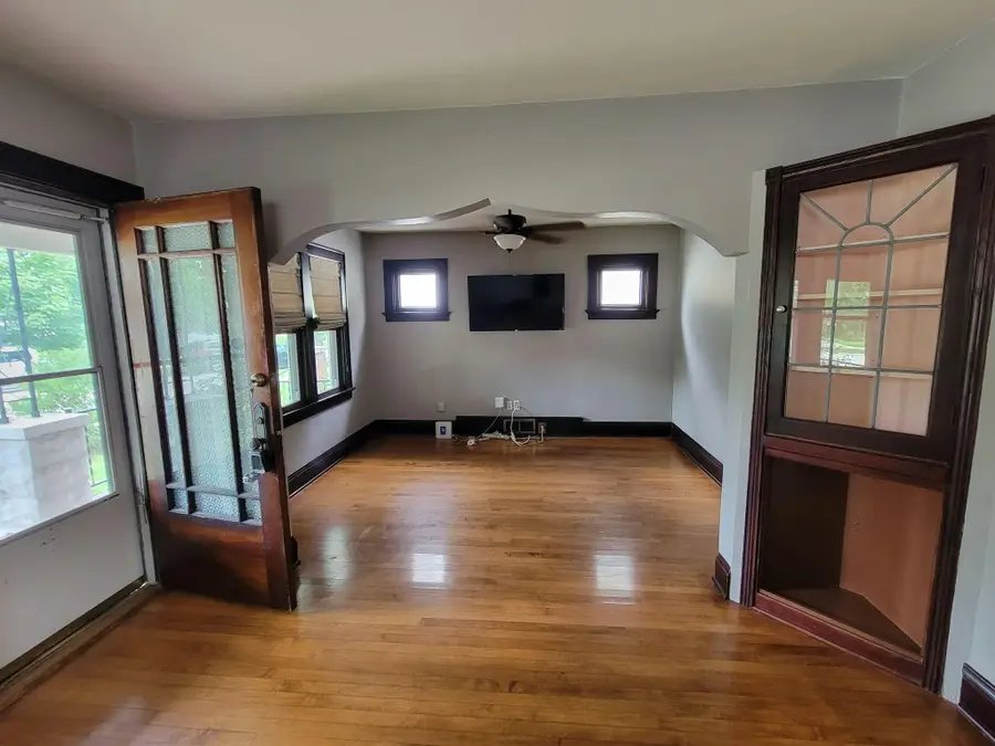 3156 S California St, Milwaukee, WI 53207 - #2