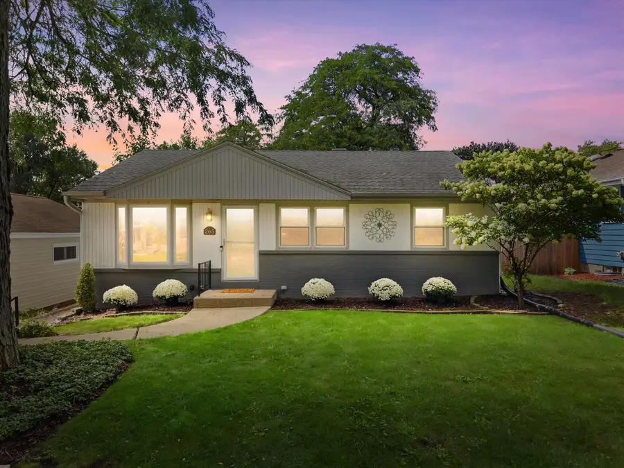 265 N 112th St, Wauwatosa, WI 53226 - #2