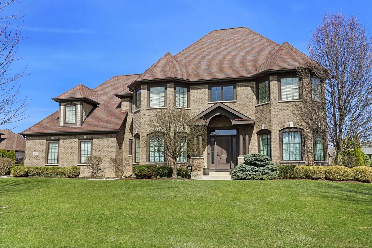 9665 Meadowdale Ln, Pleasant Prairie, WI 53158 - #1