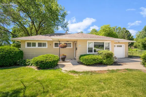 N86W17451 Joss Pl, Menomonee Falls, WI 53051