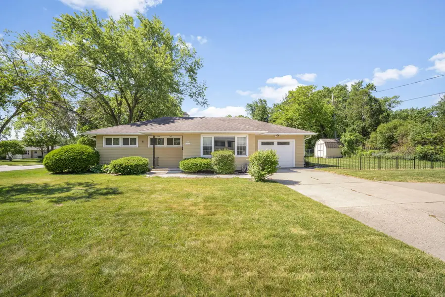 N86W17451 Joss Pl, Menomonee Falls, WI 53051 - #2