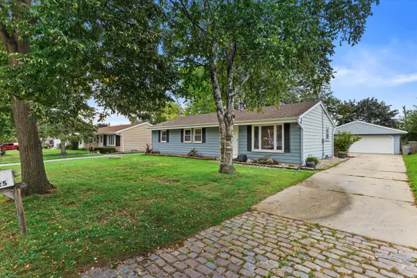 10425 W Terra Ave, Milwaukee, WI 53224