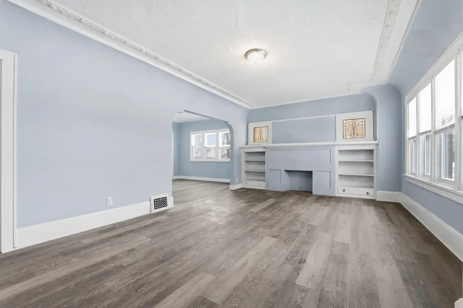 2875 N 50th St, Milwaukee, WI 53210 - #2