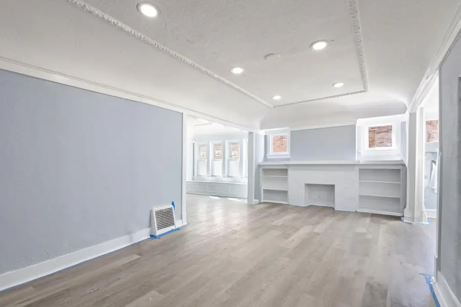 4266 W Highland Blvd, Milwaukee, WI 53208 - #3
