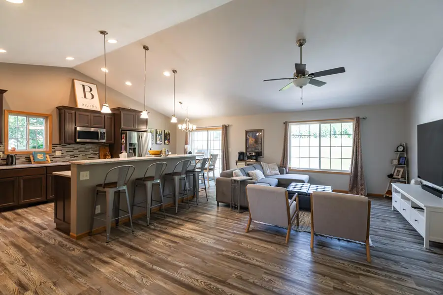 1903 Fauna St, Holmen, WI 54636 - #2