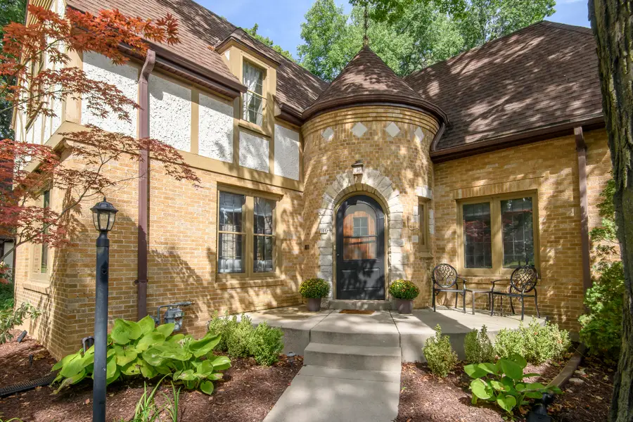 108 N 88th St, Wauwatosa, WI 53226 - #2