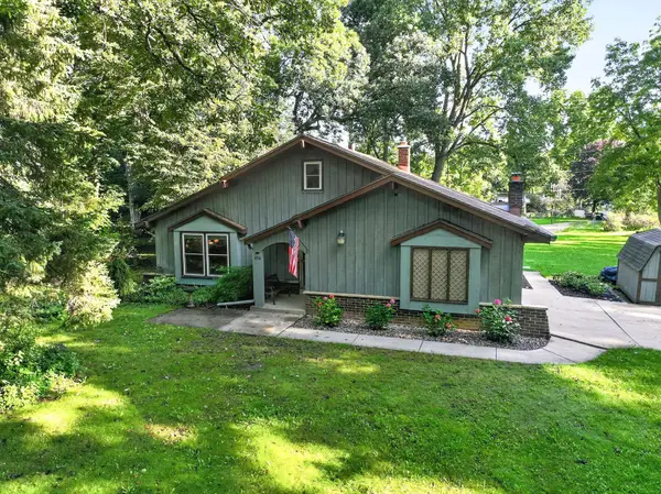 4936 Deerwood Dr, Mount Pleasant, WI 53406