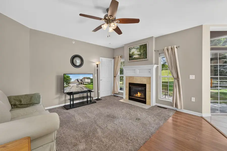 9056 W Elm Ct, Franklin, WI 53132 - #2