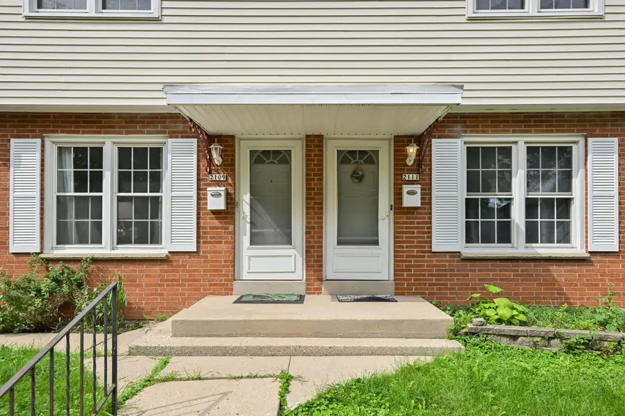 2109 N 70th St, Wauwatosa, WI 53213 - #2