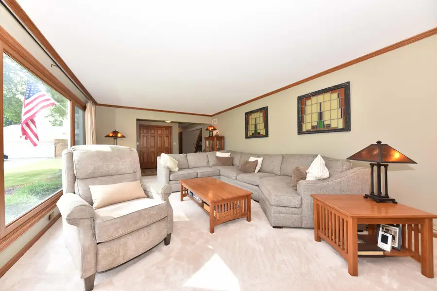 5433 S 24th St, Milwaukee, WI 53221 - #3
